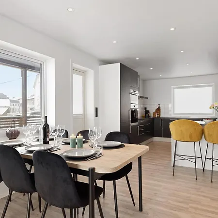 Stylish I Center I Free Parking Daire